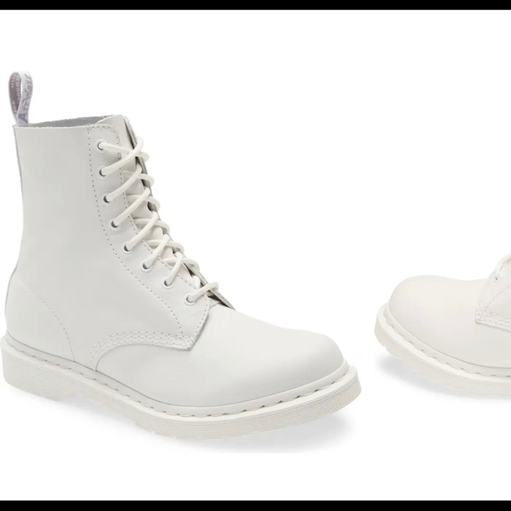 PRICE DROP - Dr. Martens 1460 Mono Smooth White